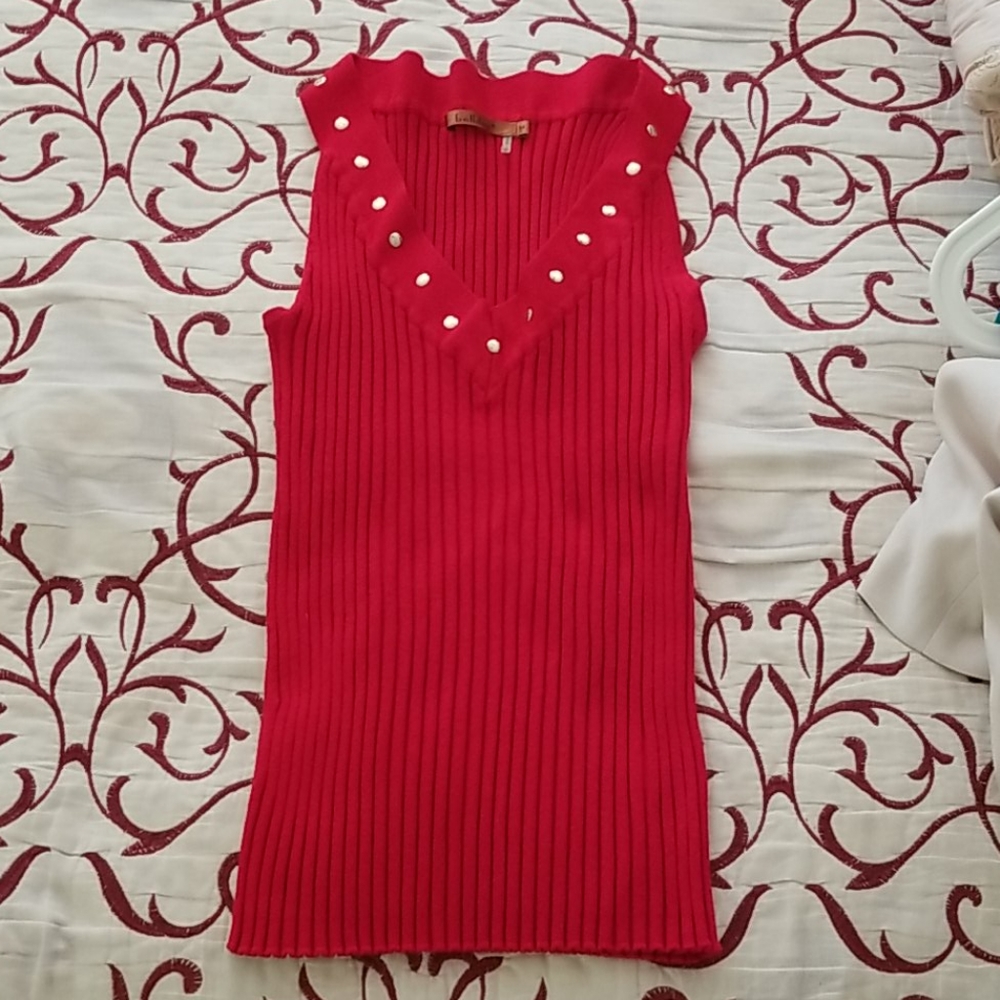 Bellini tops,  like new condition